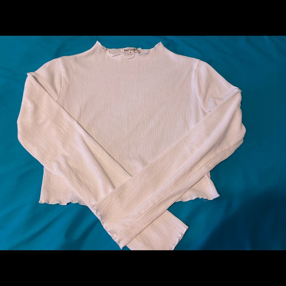 Long Sleeve Cropped Tee